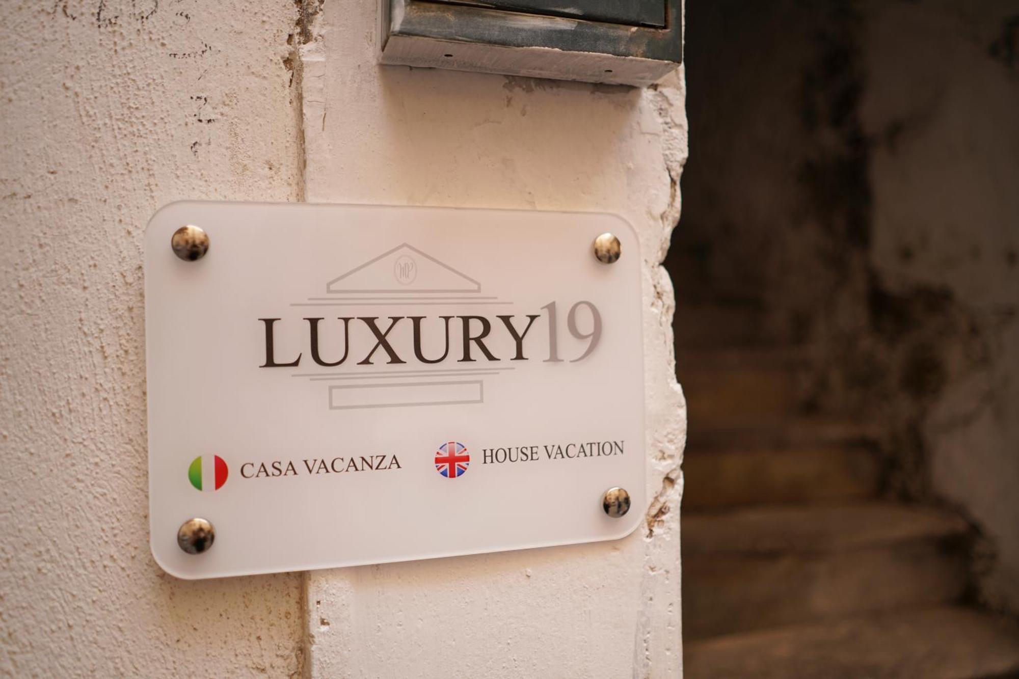 Апартаменты Luxury19 - View Of Vesuvius Неаполь Экстерьер фото